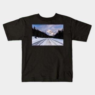 Ice on the Icefields Parkway Kids T-Shirt